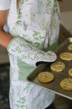 Load image into Gallery viewer, Sage+Stitch Oven Mitts Green Herbs