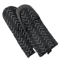Load image into Gallery viewer, Sage+Stitch Oven Mitts Black Mudcloth